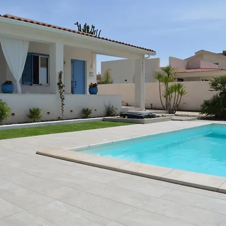 Colapesce Villa *